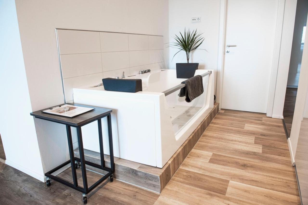 Luxus Suite Im Herzen Von Kempten***** +Parkplatz Exteriör bild