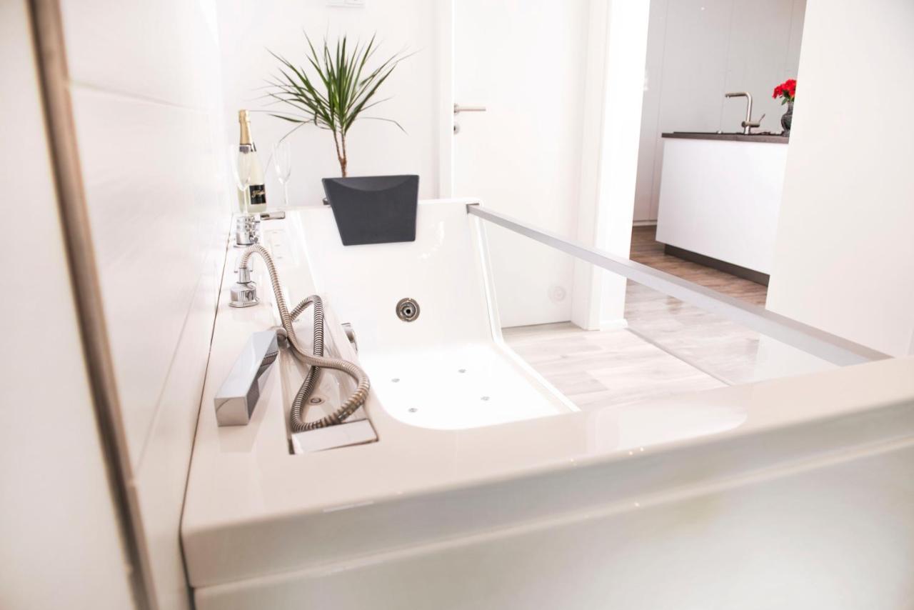 Luxus Suite Im Herzen Von Kempten***** +Parkplatz Exteriör bild